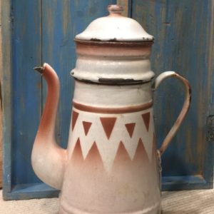 Cafetera esmalte antigua,con relieve