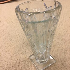 Jarrón Vidrio Tallado